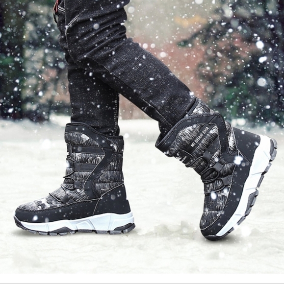 Mishansha Black Waterproof Snowboots Unisex Size 10 Toddlers 27 Euro - Picture 2 of 10